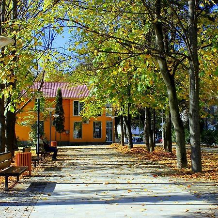 Our House Hotel Borjomi Exterior photo